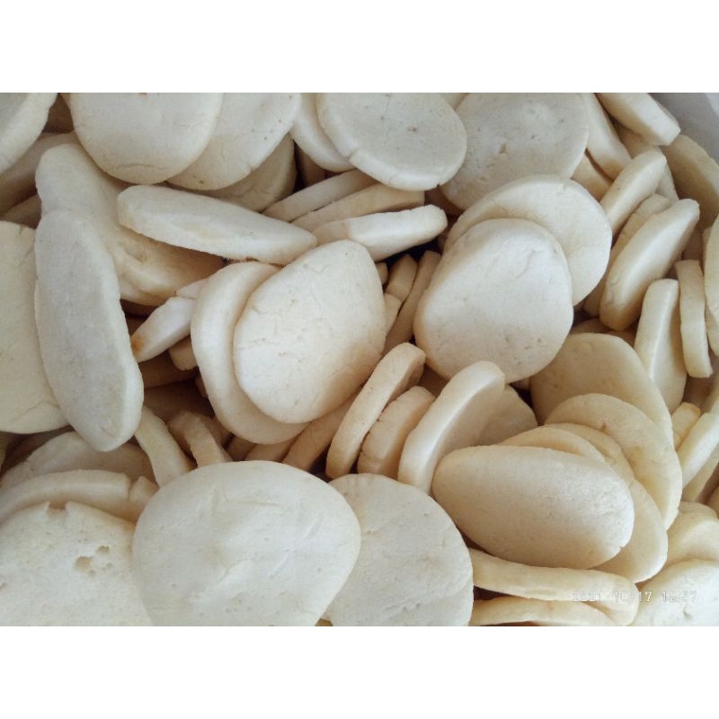 

Kemplang ikan palembang ukuran sedang nomor 1 kemasan 1 kg