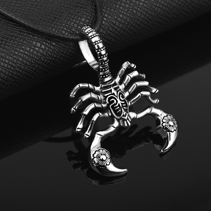 Kalung Tali Kulit Liontin Kalajengking Bahan Stainless Steel Gaya Vintage Punk Untuk Pria