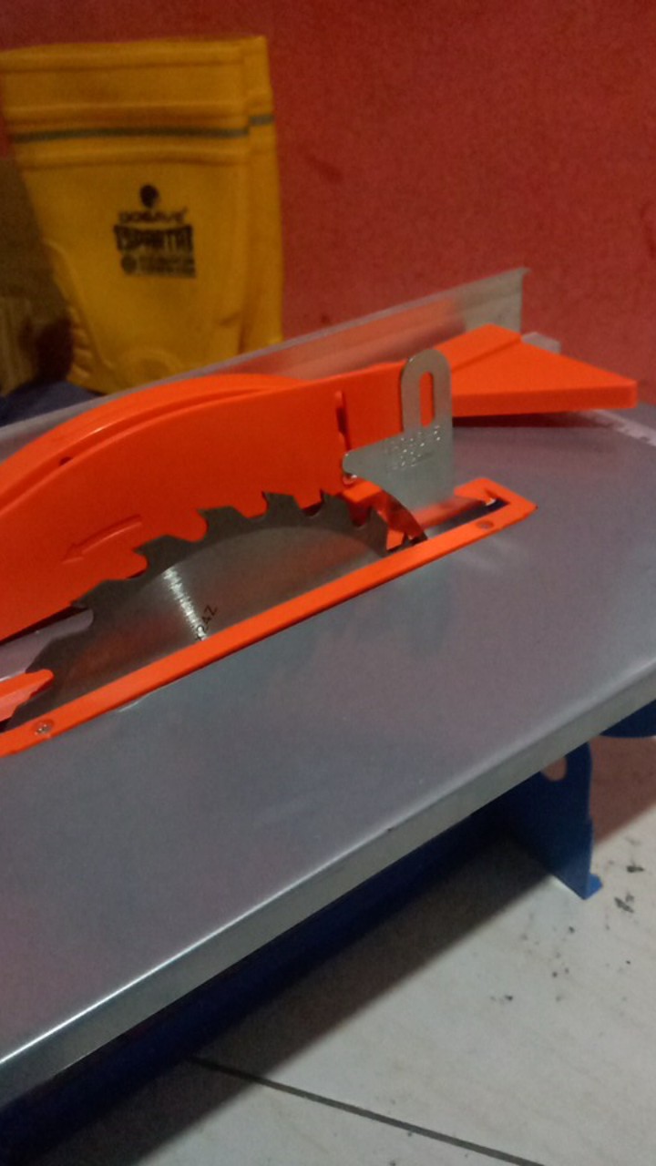 Modern Mesin Gergaji Meja Table Circular Saw 8 Inch 200 Mm Ts 8