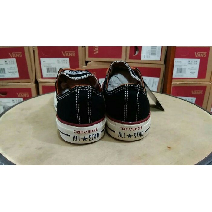 SEPATU CONVERSE CLASSIC PREMIUM IMPORT VIETNAM BLACK WHITE HITAM POLOS SEKOLAH KERJA LEBARAN HANGOUT