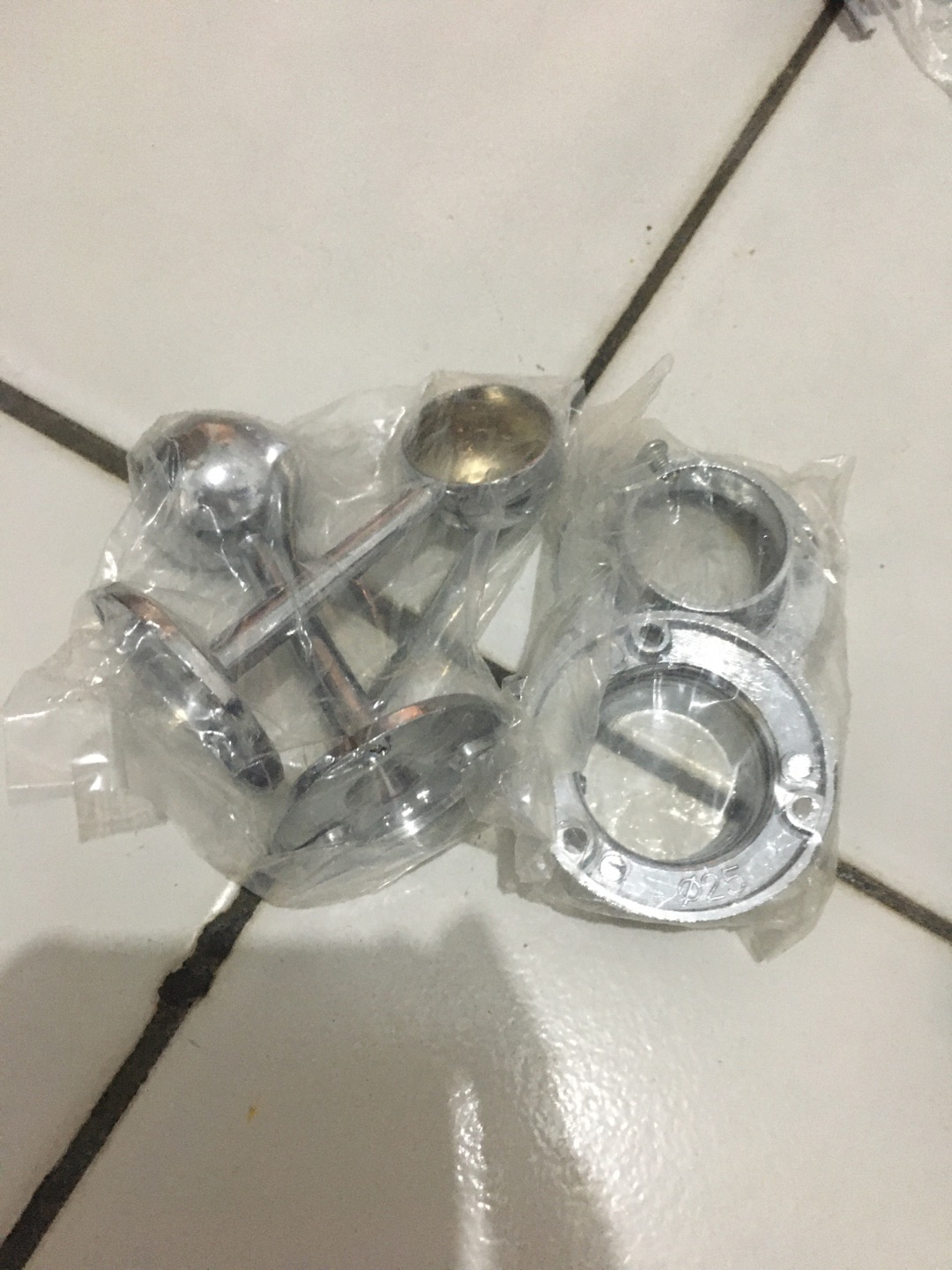 Pipa Bulat Chrome 150cm (1,5)