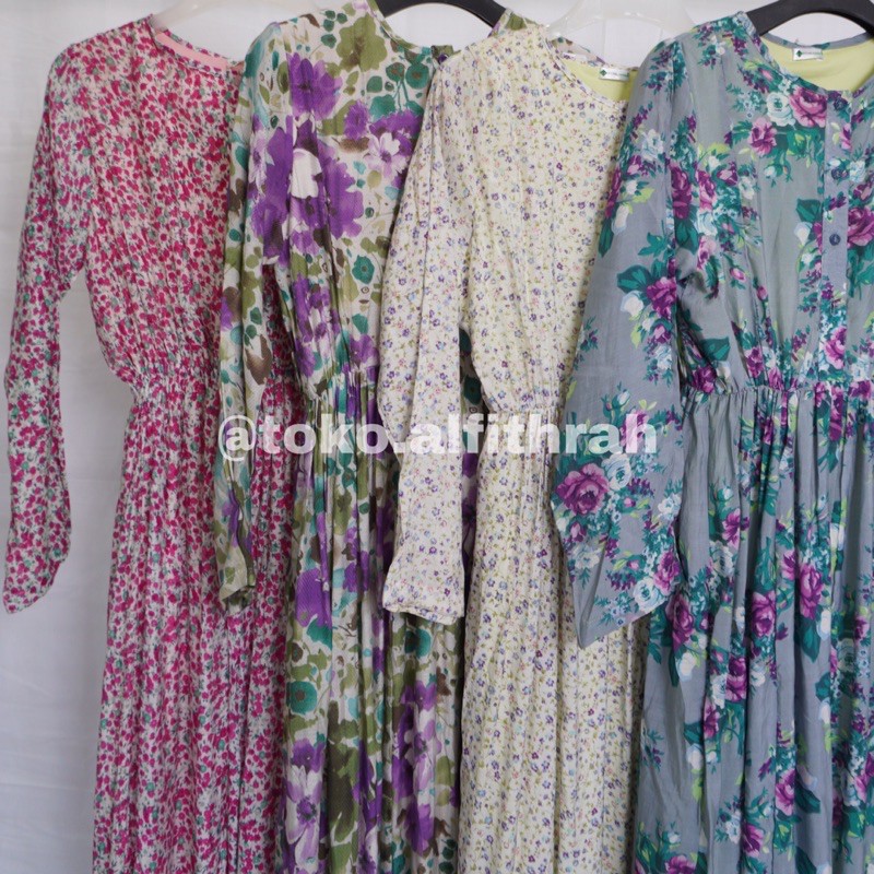 Gamis Yoya Motif Kerut Pinggang