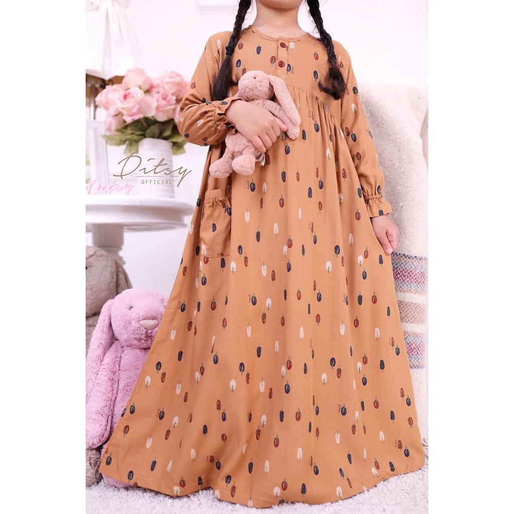 DITSY APRIL LITTLE TREE ALMOND NIGHTGOWN SIZE 6