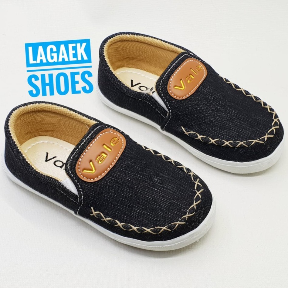  sepatu  anak usia 1  2 3 4 5 6 tahun  JEANS HITAM VALE SLIP 