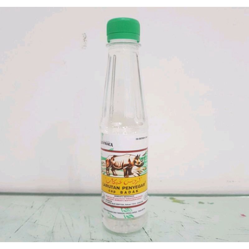 

Larutan Penyegar cap Badak 200ml