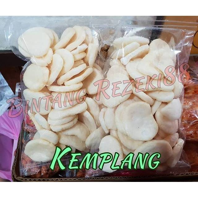 

Kerupuk Kemplang