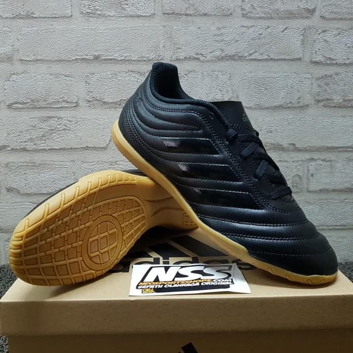 Sepatu futsal Adidas Copa 19.4 IN Original D98074