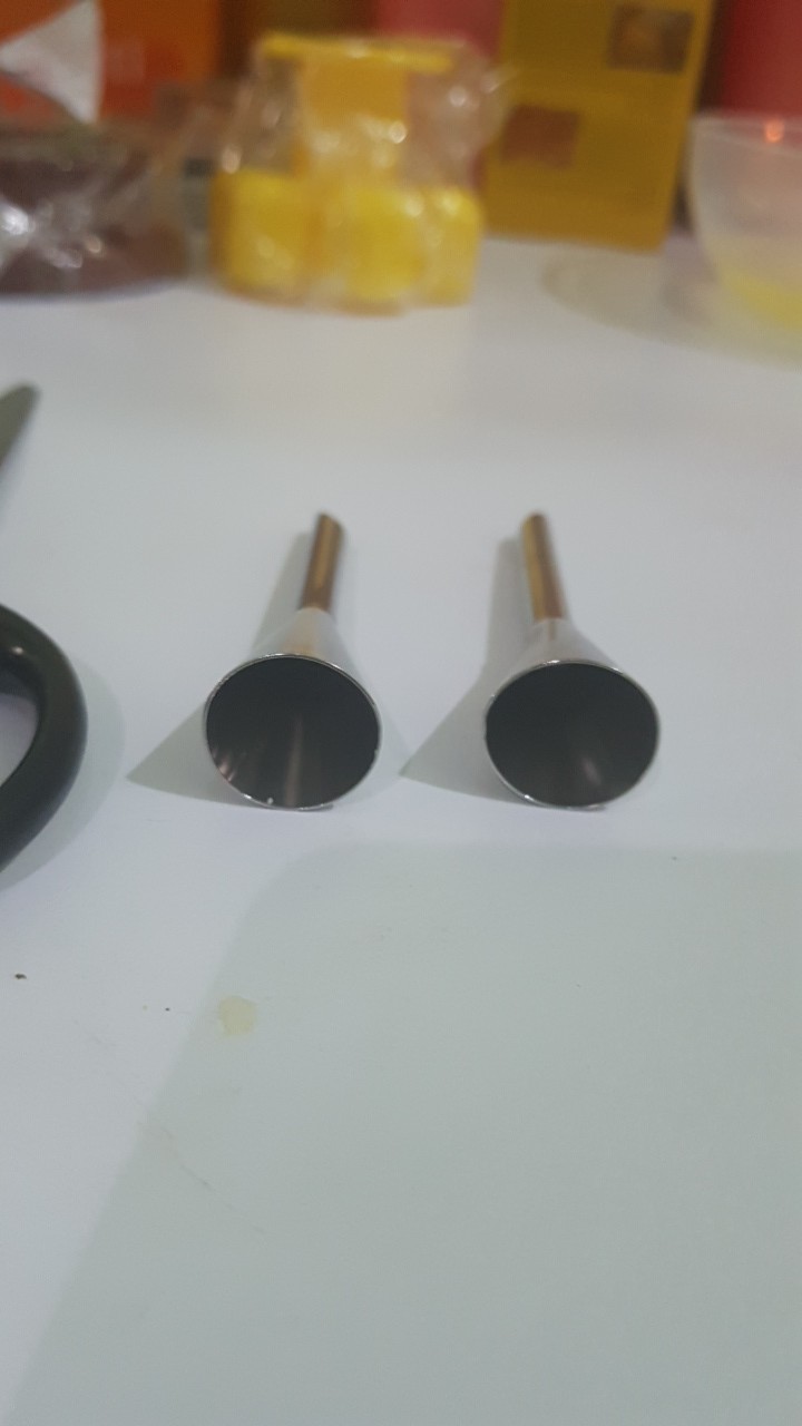 1pcs Cream Puff Mouth Icing Piping Nozzle Tip Stainless Steel Cupcake Puffs Injection Russian Syringe Puff Nozzle Tip Pastry Tool