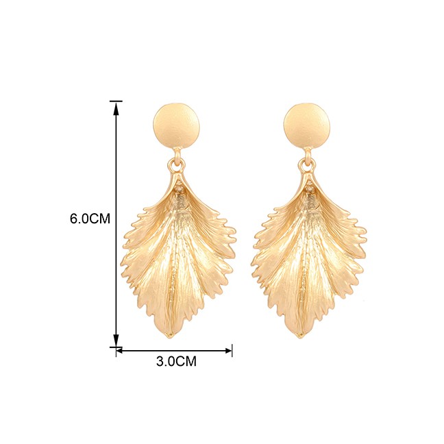 LRC Anting Tusuk Fashion Metal Leaf Earrings F5636X