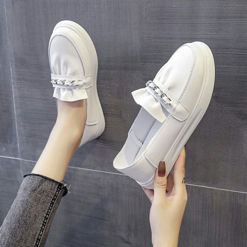 AGI21011 Sepatu Putih Wanita Slip On Fashion Import Sederhana Dengan Rantai Bisa COD (With Box)