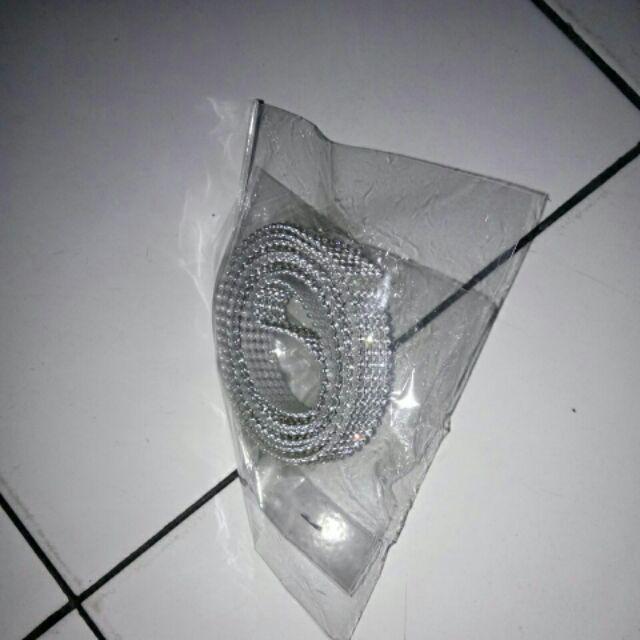Diamond Tikar Isi