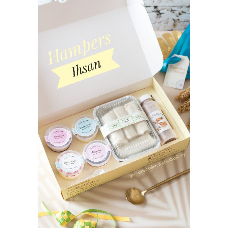 

Hampers Ramadhan/Idul Fitri by Sweet Dust (Hampers Ihsan)