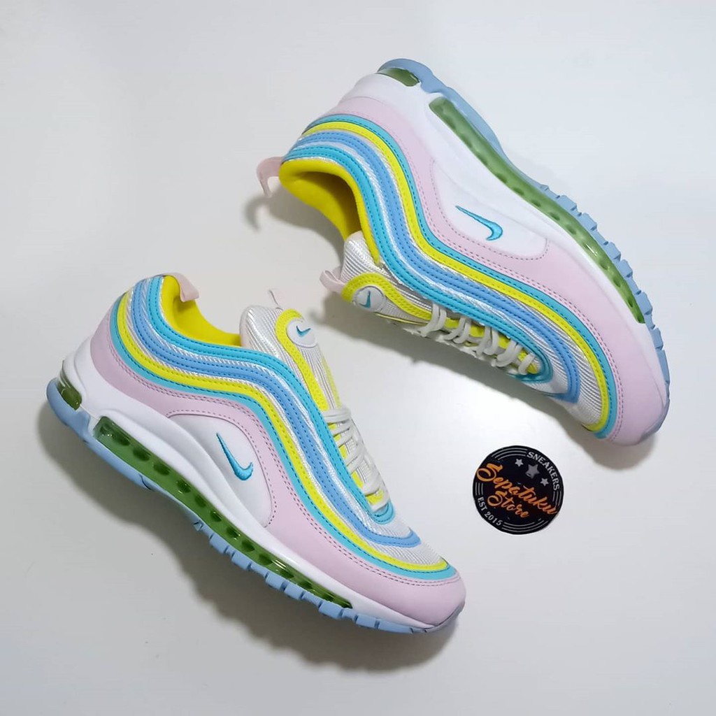 nike airmax pink and blue
