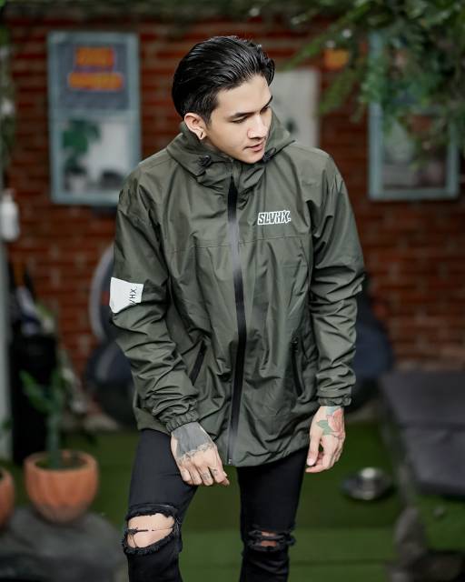 SALVIOHEXIA Jaket Waterpoof Taslan Jaket Outdoor Parasut Pria Hijau Army