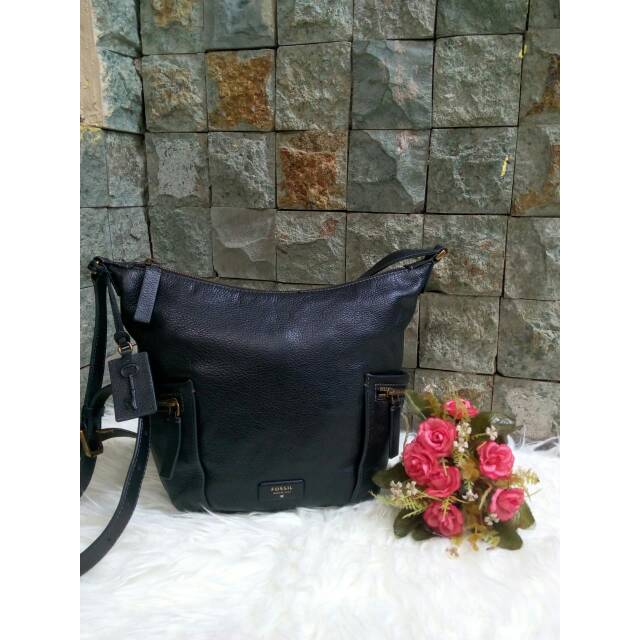 preloved fossil emerson hobo