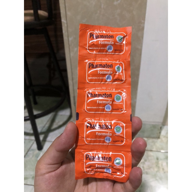 Pharmaton Formula dan Pharmaton Vit per strip