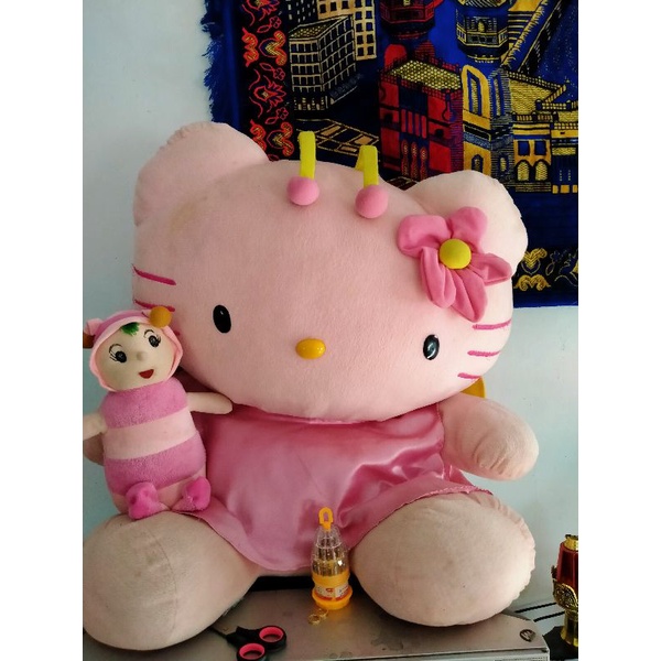 preloved boneka helloKitty besar