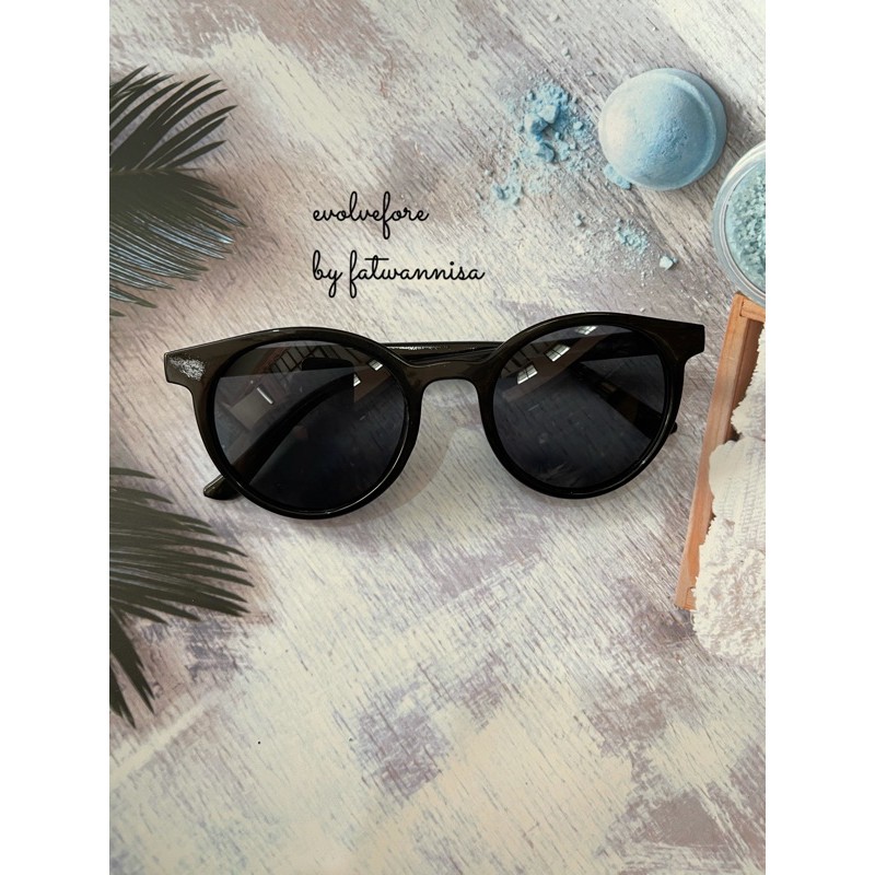 FATWANNISA - KOREA - 1 KACAMATA KOREA BULAT-Hitam