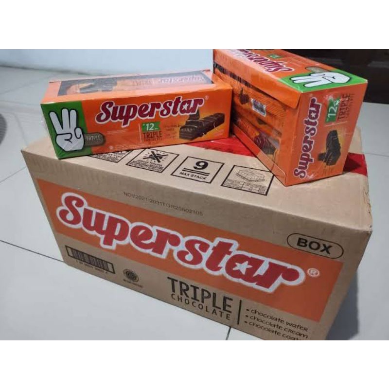 

Superstar Triple Chocolate [1 Karton/ Isi 12 Box/ 12 pcs @18 g]