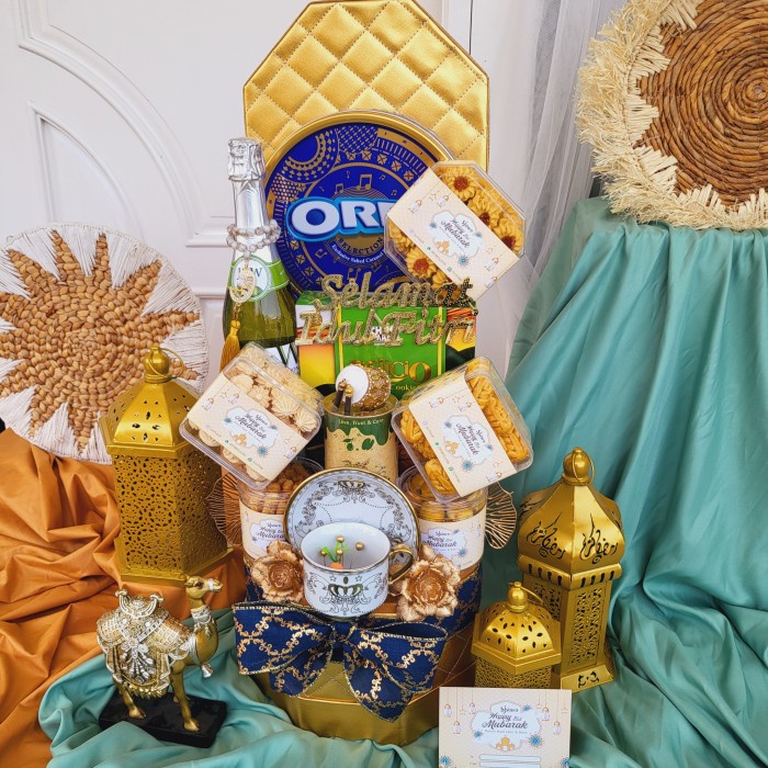 

Paket box hampers lebaran parcel idul fitri ramadhan kue kering 85 - SPARKLING juice