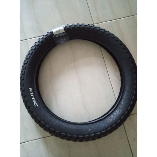 Ban luar sepeda 20x3.00 swallow