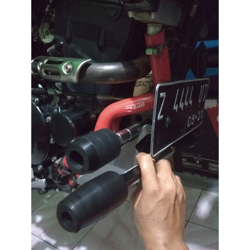FRAME SLIDER PELINDUNG MESIN KLX DTRACKER CRF SUPERMOTO