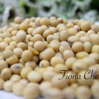 

Kacang kedelai 1 kg / Biji Kacang Kedelai Super