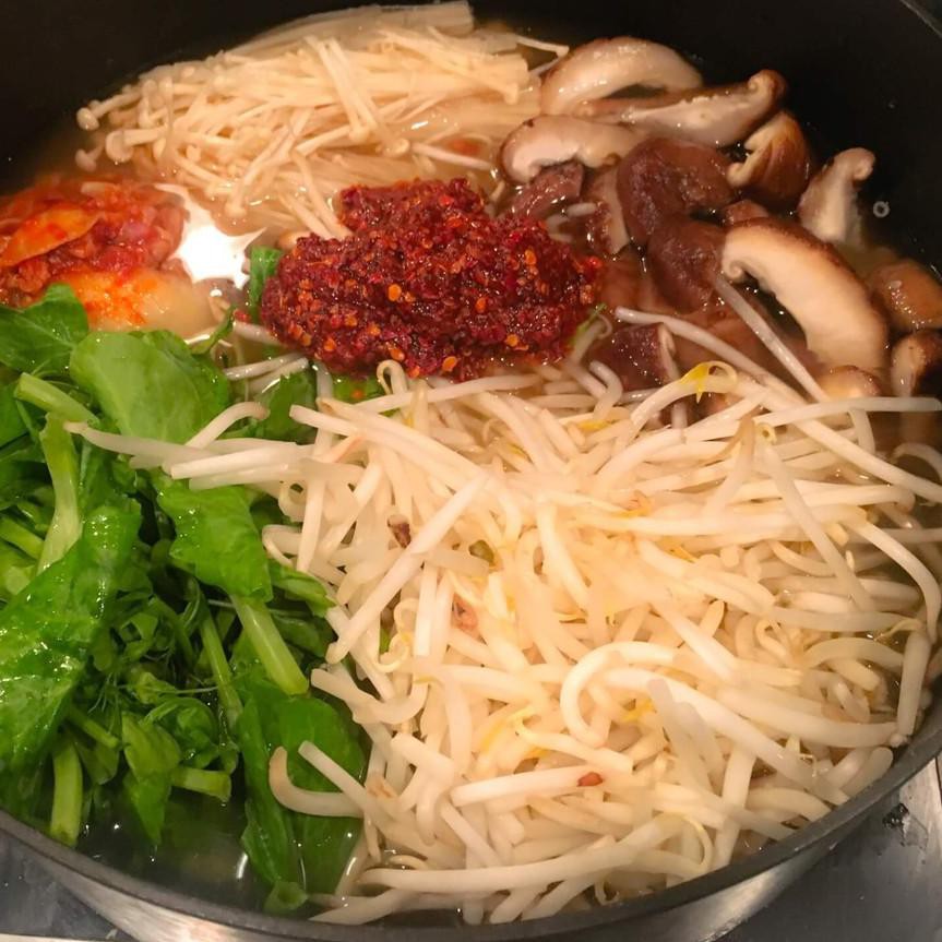 

Trend Saus Budae Jjigae 80gr Halal Khas Korea Sundubu Jjigae Sauce Enak^^