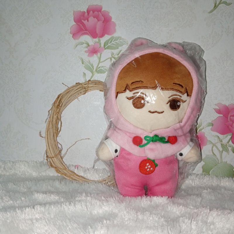 (Mohon Baca Deskripsi) Preloved Ready Boneka Chen EXO Bento Delicious Dolls Jongdae 20cm Kpop Clothe