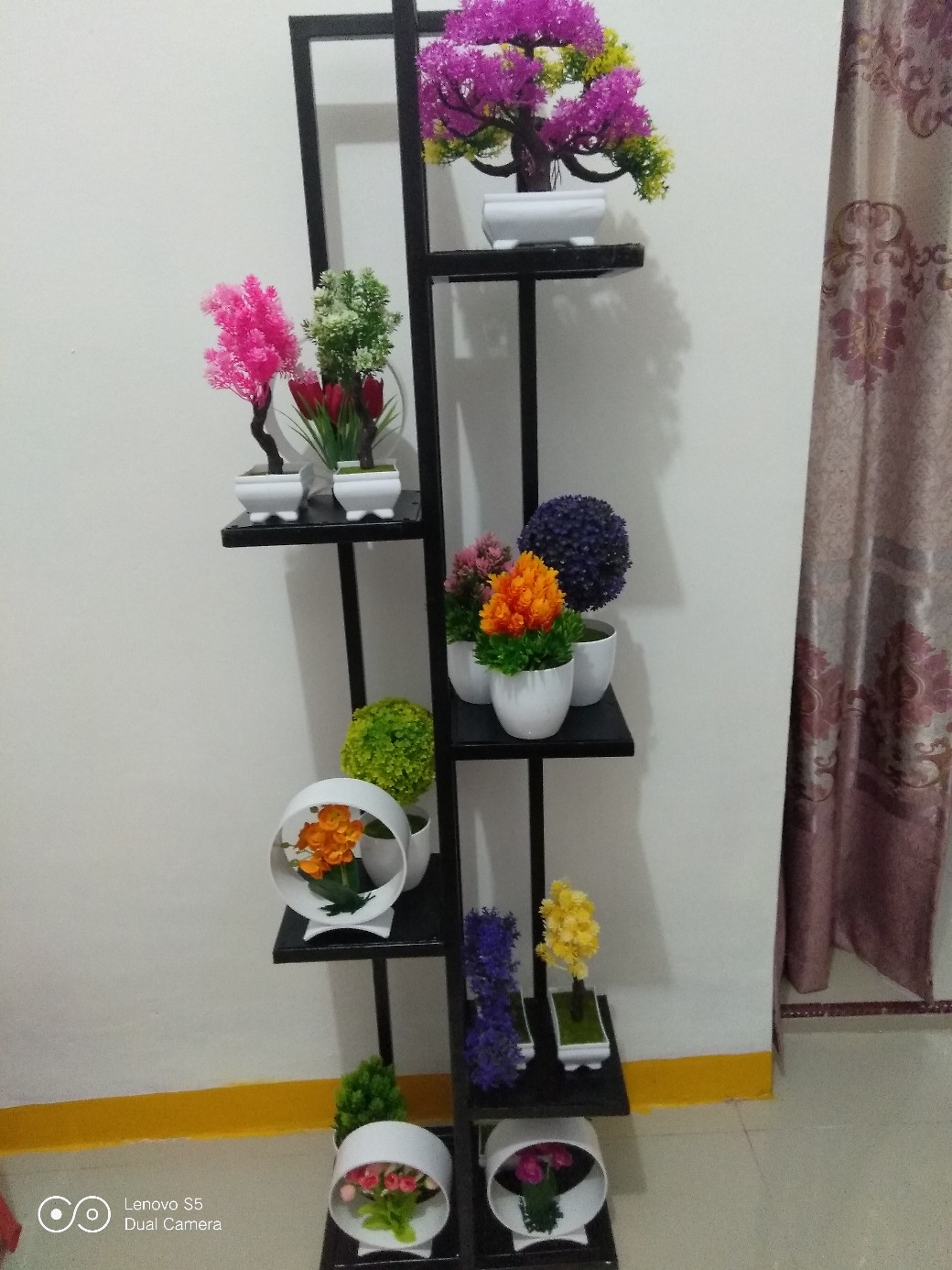 Rak bunga rak hias standing pot besi 6 susun Shopee Rak bunga rak hias standing pot besi 6 susun Shopee