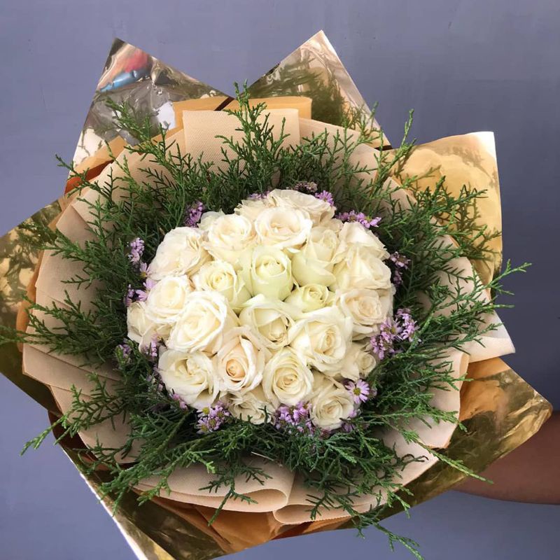 

buket mawar putih segar | kado surabaya