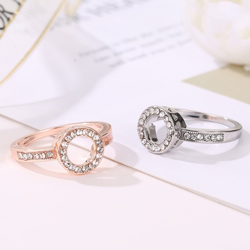 Hu Hu Hu Hu Hu Alat Bantu Pasang Kacamata♡ Cincin Wanita Desain Hollow Hias Berlian Imitasi Untuk Pesta Pernikahanhadiah