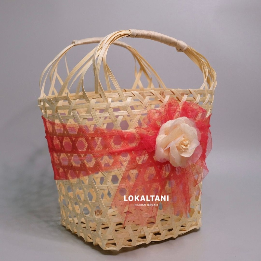 

Tas Ayaman Bambu Hias Jumbo/ Tas sayuran Buah/ Tas Hampers Bambu