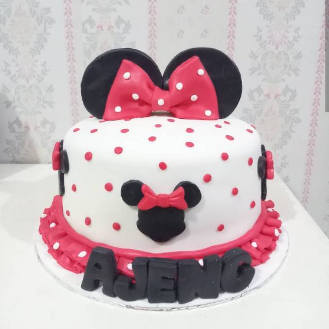 

Kue ulang tahun minnie mouse