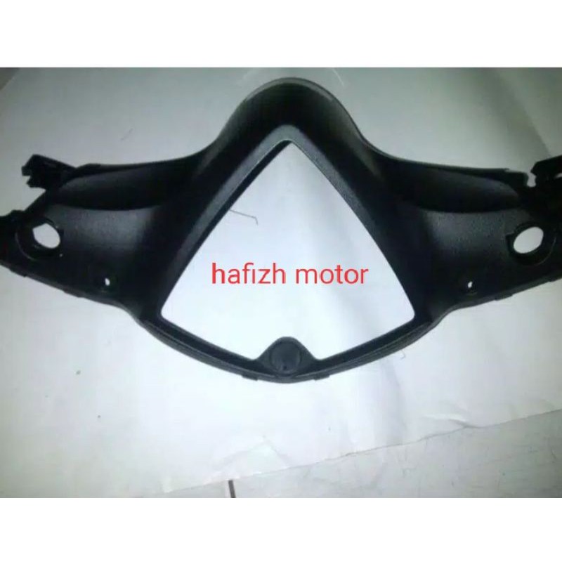 Batok kepala bagian belakang yamaha mio j