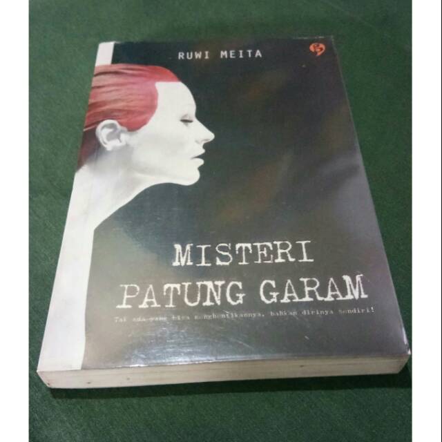 Misteri Patung Garam - Ruwi Meita