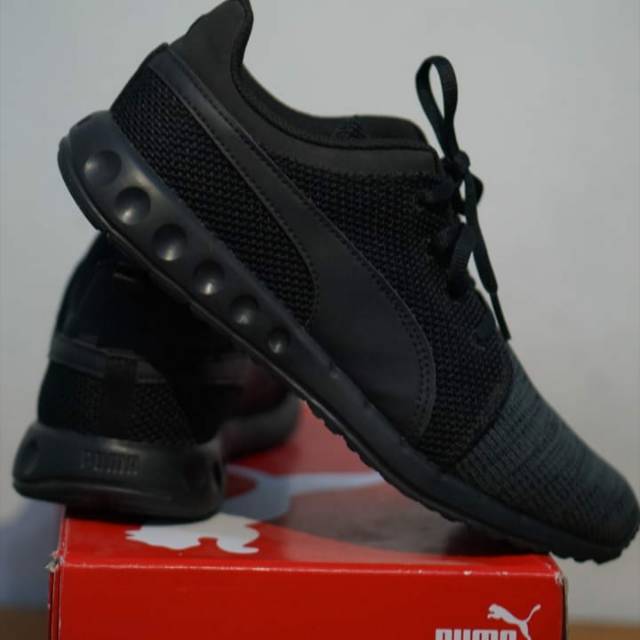 Sepatu running puma original