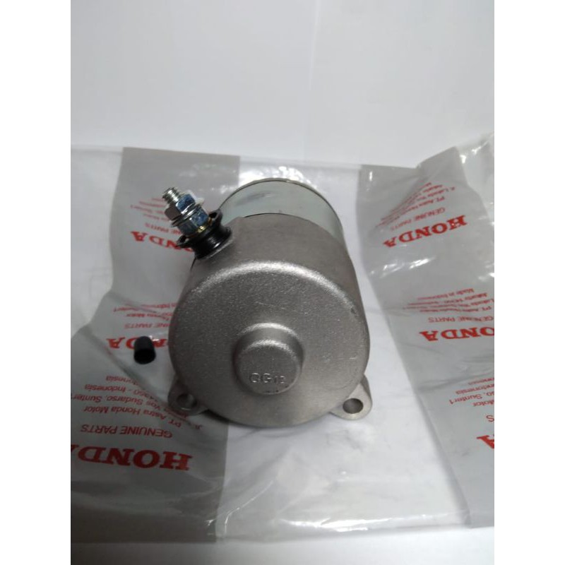 Dinamo STARTER cb 150 old ,2012-2014, cs1(K15)