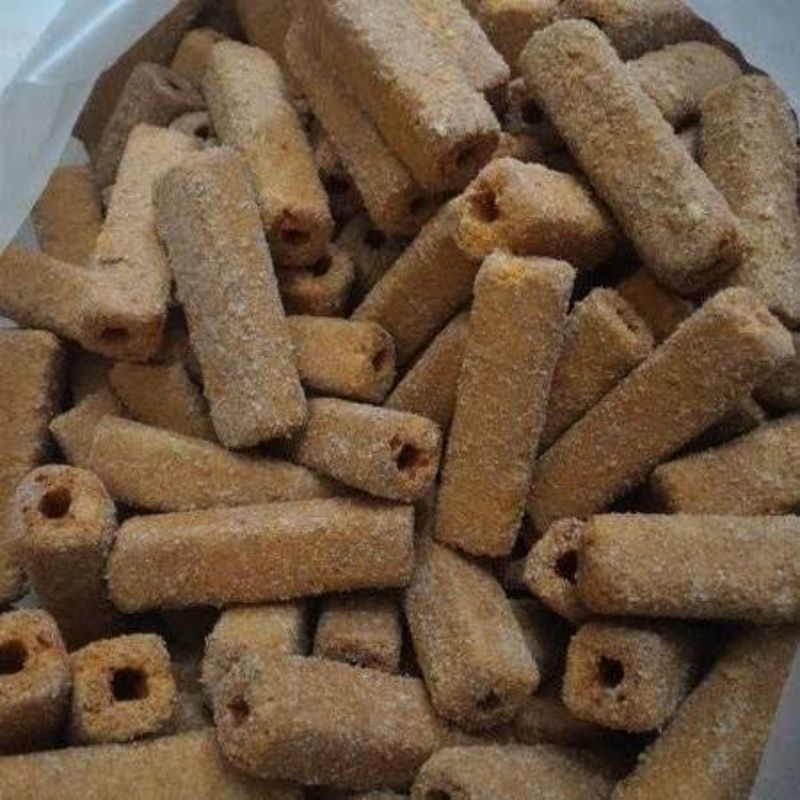 

snack momogi coklat 100gr, dan 200gr