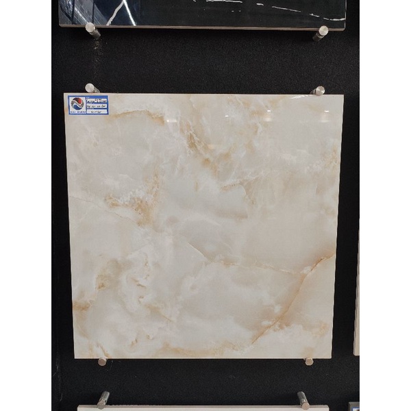 Granite lantai 60x60 Dragon L cream / Garuda porcelain / glossy
