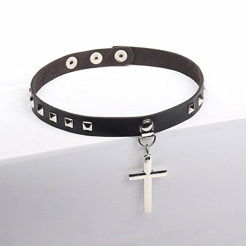 Kalung Choker Bahan Kulit PU Dengan Liontin Salib Gaya Punk Gothic Untuk Unisex