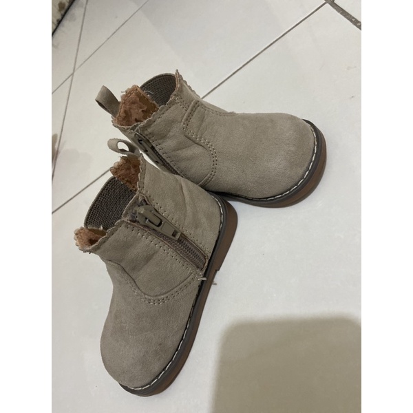 preloved boots HNM
