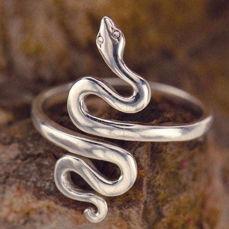 Cincin Silver Antik Retro Bentuk Ular Merangkak