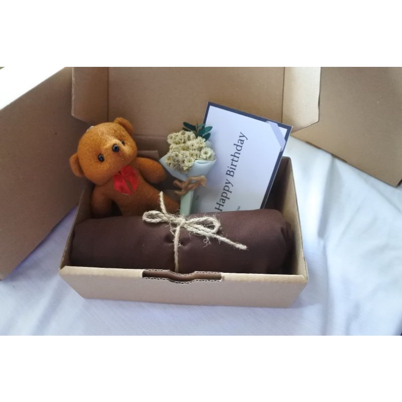 

HAMPERS BOX / Kado unik / paket murah / harga pelajar / kado ulangtahun, hari spesial.