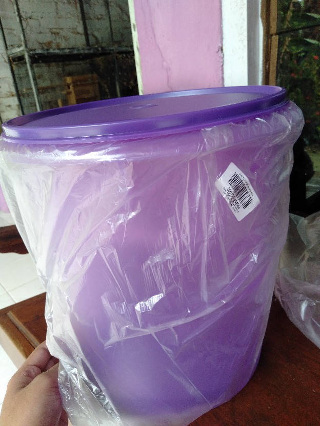 Giant Canister (1)