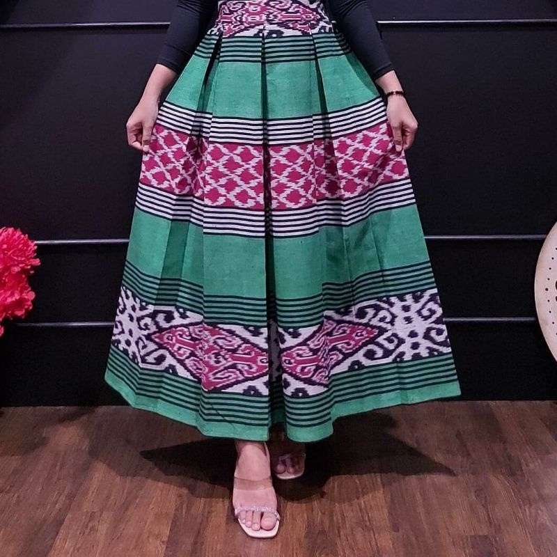 Rok tenun motif kembang gerimis terbaru R07