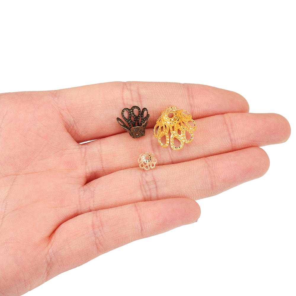 100pcs / Lot Tutup Gelas Wine Desain Bunga Hollow Warna Silver / Gold / Perunggu Untuk Membuat Perhiasan Diy