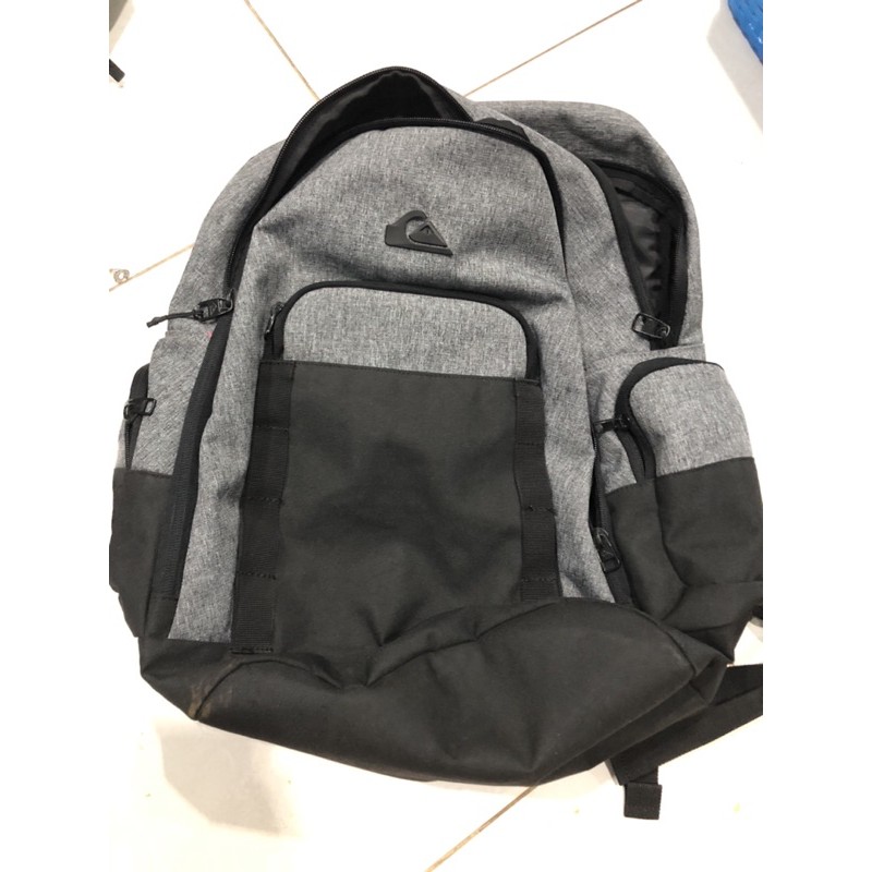 Backpack Quiksilver & sepatu futsal
