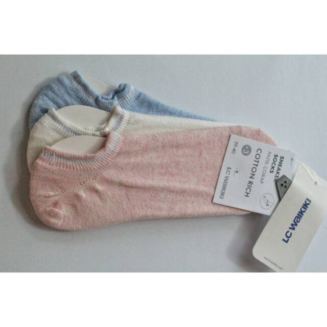 Kaos Kaki Wanita by LC WAIKIKI