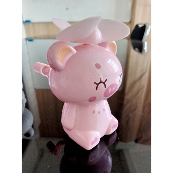 TML-777-1 Mainan Fun Hand Fan Kipas Karakter Warna Bagus 777-1